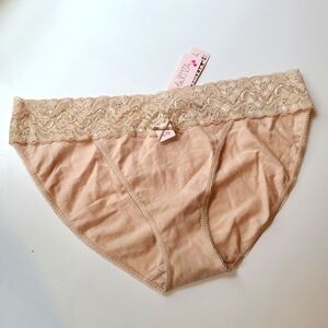 *4 for $20* Vintage Nude Underwear